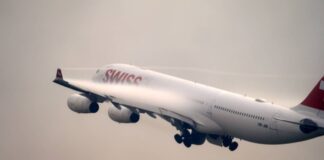 Another plane company enters bankruptcy, will liquidate