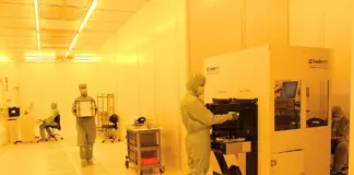 Applied Materials AMAT stock prediction: $690 bull vs $340…