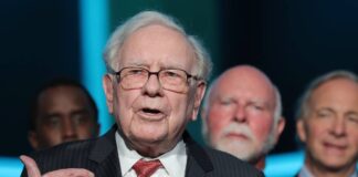 Warren Buffett unveils his $10,000 playbook for all investors