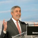 5-star analyst sets jaw-dropping Micron stock price target for 2026