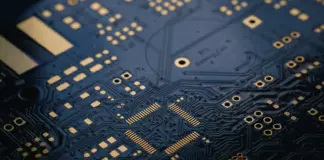 Micron MU Stock: $1,486 Bull Case vs $740 Bear Case