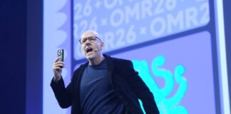 Scott Galloway issues grim SpaceX stock price forecast