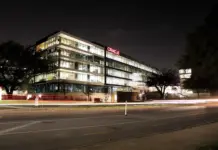 Oracle Stock Price Prediction: $137 Now, $205 Bull, $98 Bear