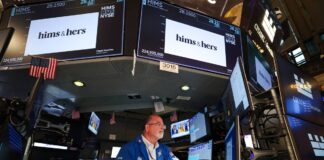 Dividend aristocrats fall less than tech in September selloff